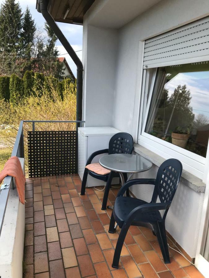 Gaestezimmer Suess- Scharf Meckenbeuren Eksteriør billede